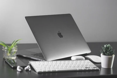 Vinn en MacBook (Pro eller Air)